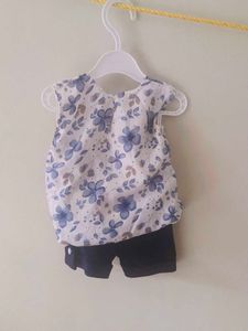 Cute Floral Baby Outfit