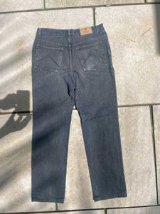 Men&#39;s Jeans