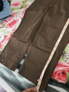 women capri brown