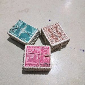 VINTAGE 3x100stamps