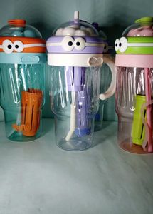 Minion  Sippers