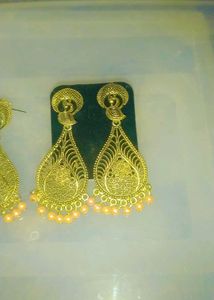 Black Metal Earrings👈