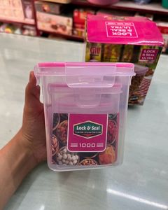 Lock&amp;Seal Container Set Of 3 + Freebie