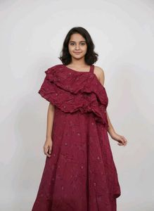 Elegant Maroon One-Shoulder Maxi Dress