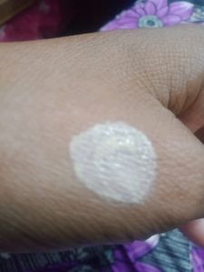 MAC Cosmetics Concealer