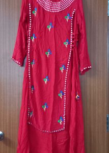 Red Kurti