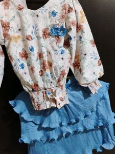 Gorgeous Stylish Top With Beautiful Skirt