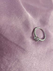 925 Silver Ring with Stone Accent