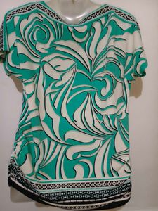 🎄Buy 1, Get 1 Free🎁Size M/ L Patterned Top