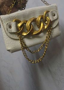 White Shoulder Bag
