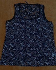 Crossroads Top