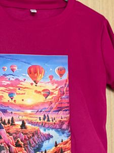 Used 4 Trendy Graphic T-Shirt Bundle