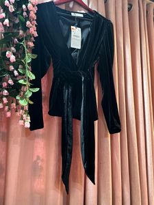 Zara Exclusive Top