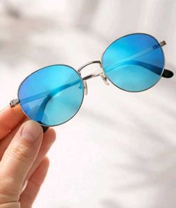 Blue Mirrored Round Sunglasses