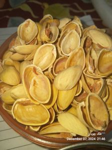 Pistachios Shells