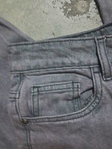 These Are Wide-leg Jeans