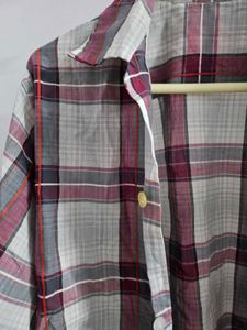 semi formal/casual shirt