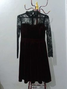 Elegant Velvet & Lace Dress