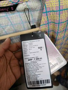 Chic Checkered Crop Top