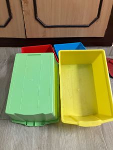 Four Set Box Stand