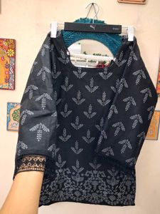 🆕 Woolen back pearl lace U shape neck short kurti