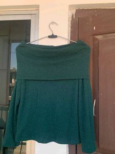 Chic Green Off-Shoulder Top