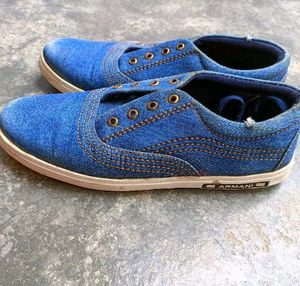 Casual Shoe