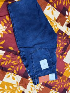 Calvin Klein Jeans - Slim Fit