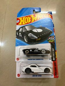 Hot Wheels Porsche & Viper Set