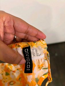 H&amp;M Cute Sexy Top