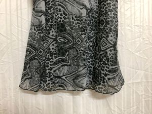 Black Floral Print Sleeveless  Top