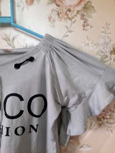Beautiful Trendy Grey T-shirt For Women🤍