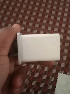 REALME PHONE ADAPTER WITH 5V AND 2A