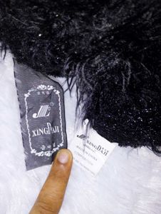 ♥️🥀Fuzzy Black Cropped Shrug🥀