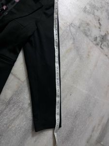 Max Black Blazer
