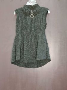 Denim Pant With A Black Top