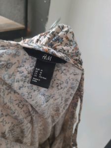 H&amp;M Casual Summer Top