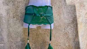 492 SEXY GARTER WITH THIGH BELTS