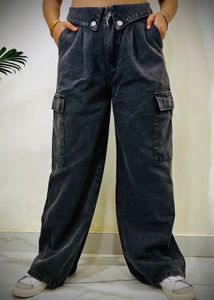 Savana Viral Front Button Jeans