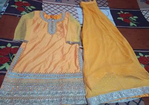Elegant Wedding Mirror Kurti With Sharara Set