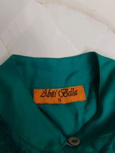 Ladies Top
