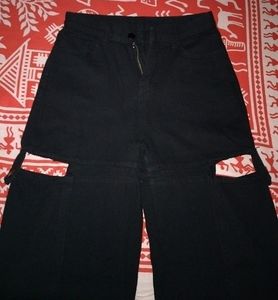 Y2k branded baggy jeans🎧⭐