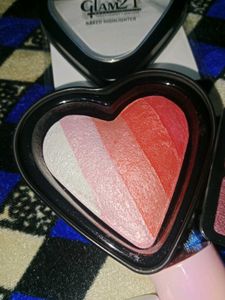 Glam 21 Eyeshadow Palette And Lip Gloss