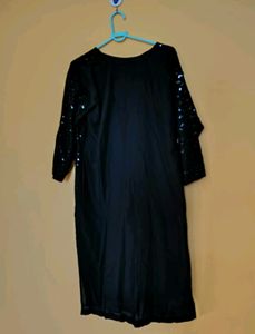 Classic Black Beauty: Chikankari Kurti Elegance On Sale Now