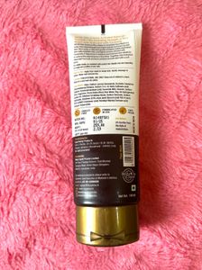 Wow Rice Water &amp; Ceramide Facewash
