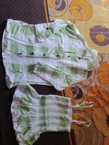 Green Plaid Top & Shirt Set