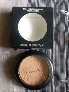 Mac Extra Dimension Skinfinish Pouder Lumiere
