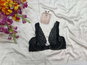 🇳🇿💫💕Elegant Black Lace Bralette