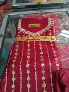 Red &amp; Gold Embroidered Salwar Kameez Suit
