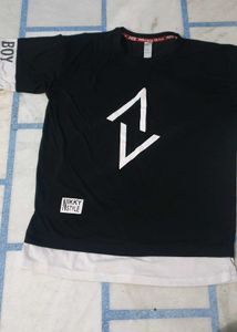Black T shirt